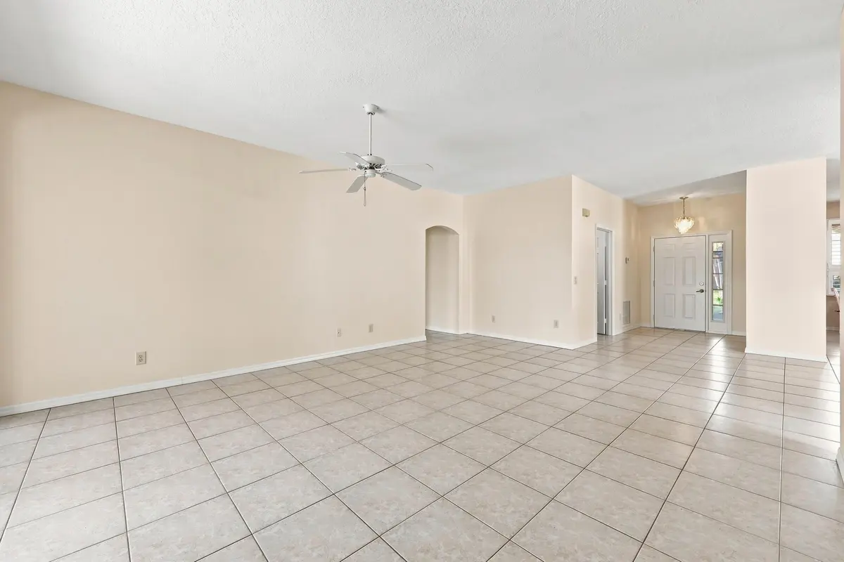 9_453a3979 at 996 NW Tuscany Drive, Port St. Lucie