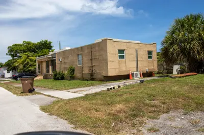 248 SW 7TH Court, Deerfield Beach – Duplex for sale