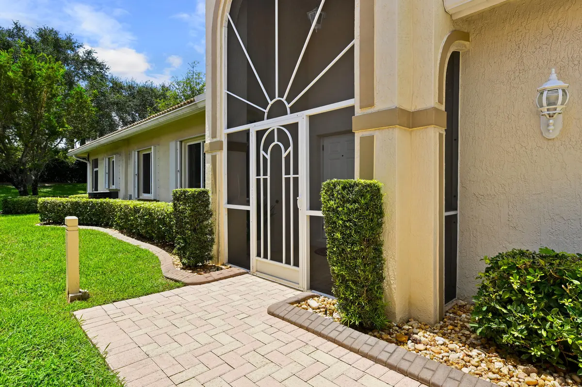 9142 BAY POINT Circle, West Palm Beach, FL – photo 3
