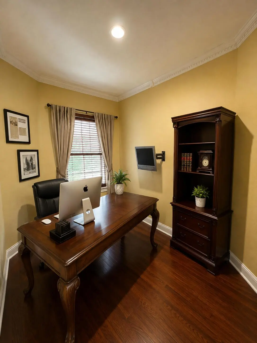 Den 4th Bed at 734 Lavender Circle, Weston