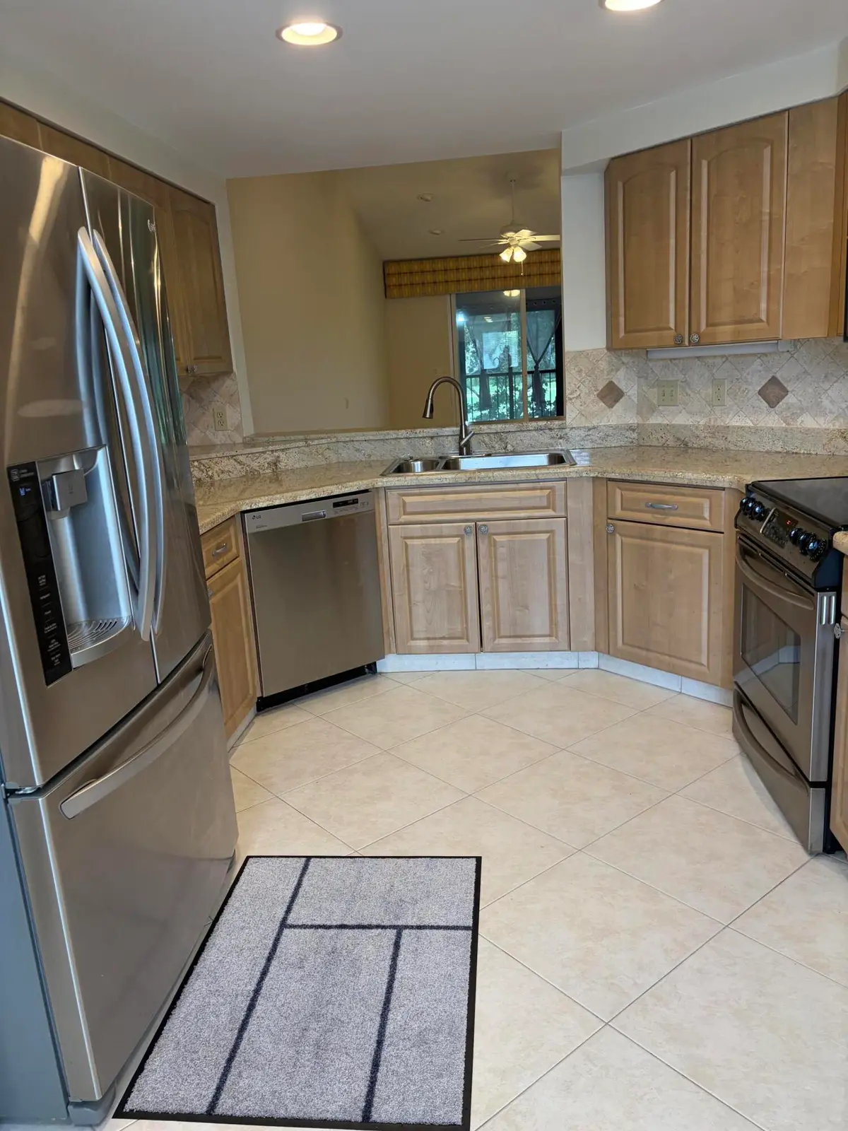 KITCHEN at 7254 Clunie Place 15005, Delray Beach