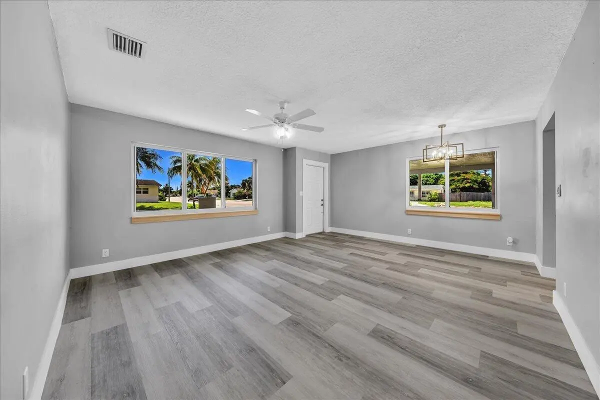 11 NE 28TH Court, Boynton Beach, FL – photo 6