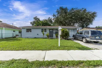 6714 ATLANTA Street, Hollywood – Single Family Residence for sale