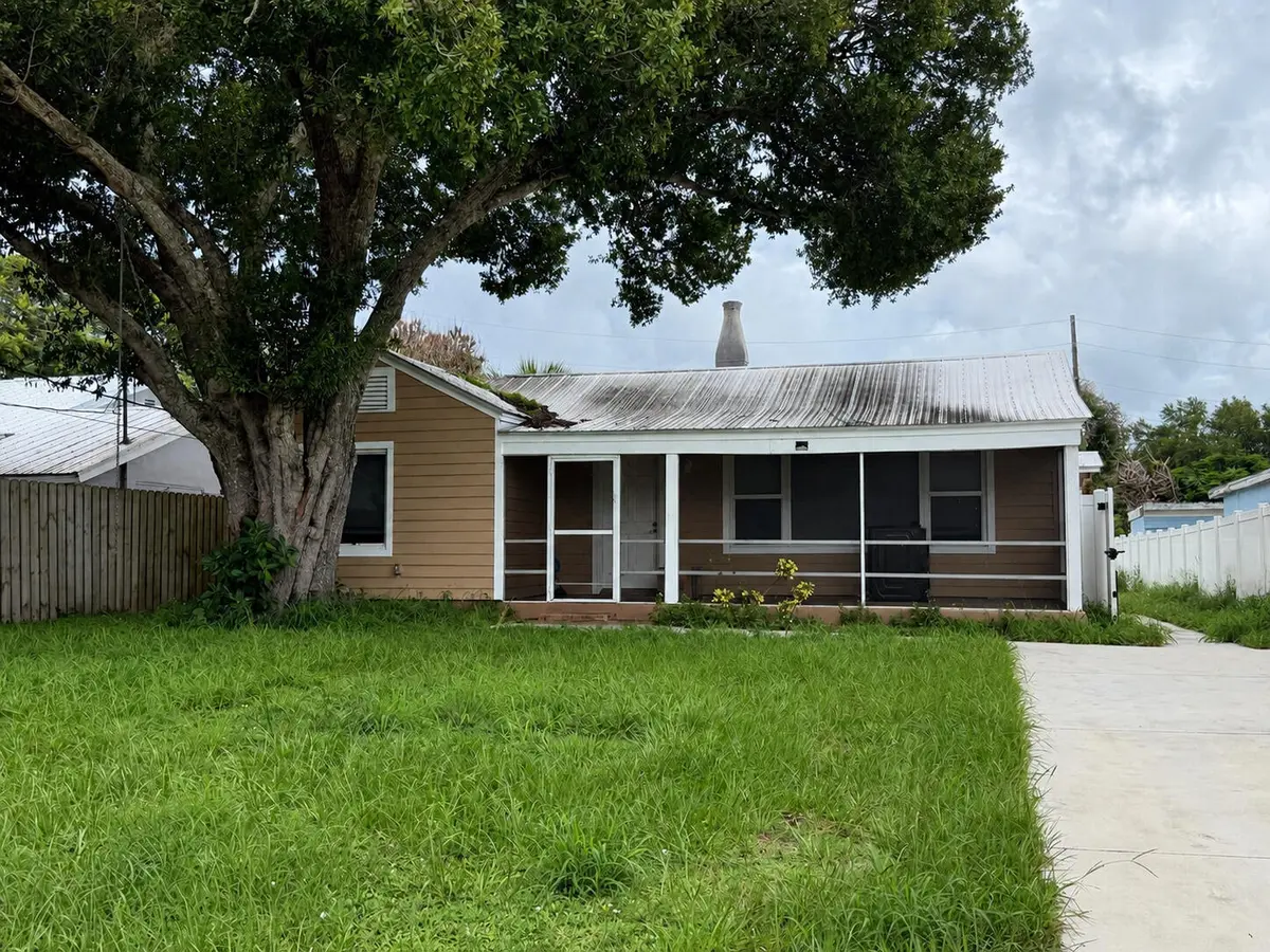MLS_Enhanced_16_Exterior_Wide at 1204 Easter Avenue, Fort Pierce