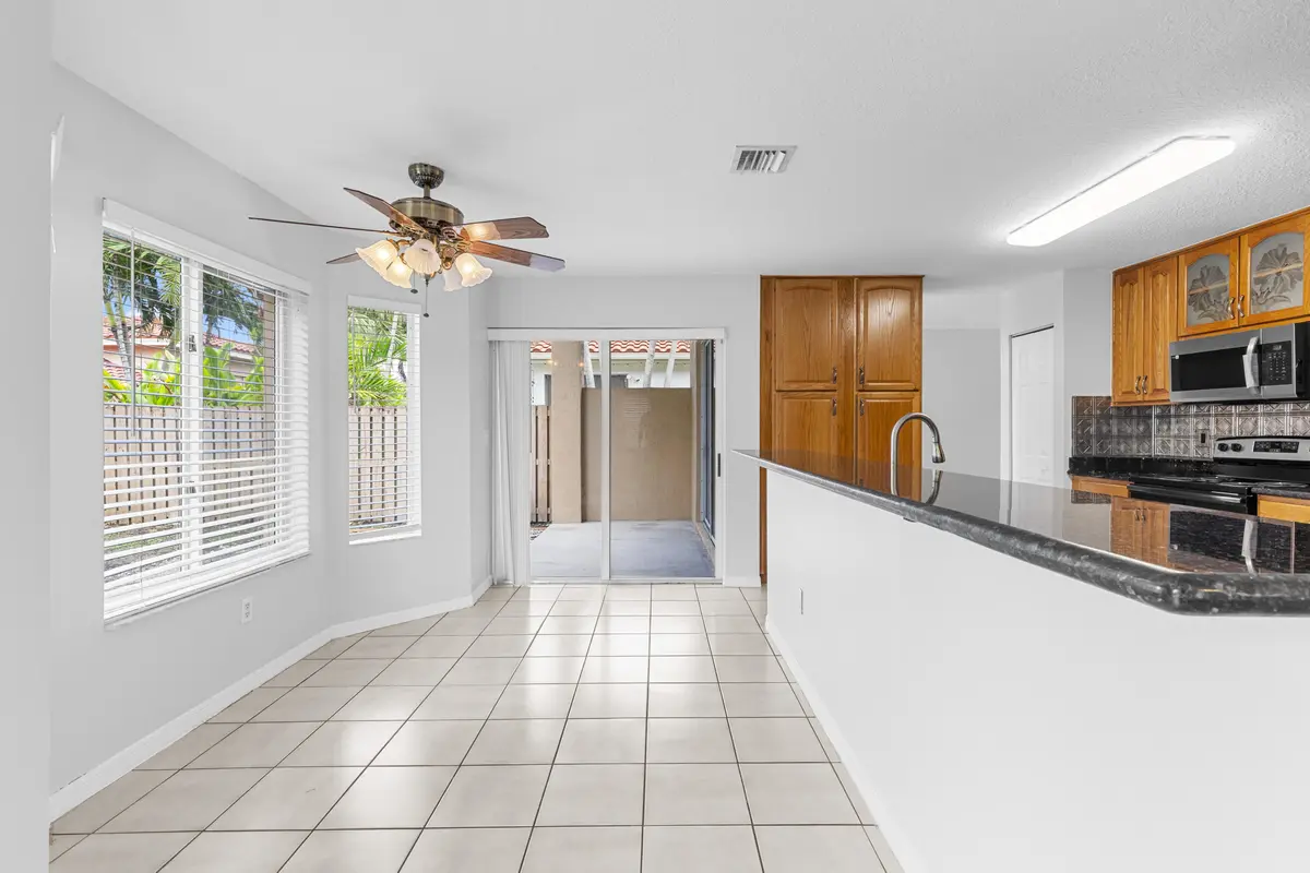 R6II7085 at 245 Via Milan Terrace, Davie