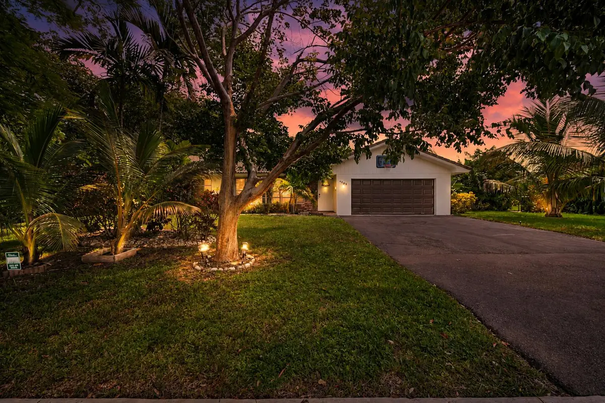 Front View at 4203 NW 75TH Avenue, Coral Springs