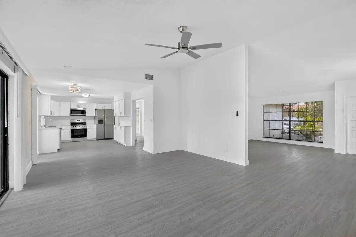 13-web-or-mls-14-print-_A7A2601 at 9820 NW 15TH Street, Plantation