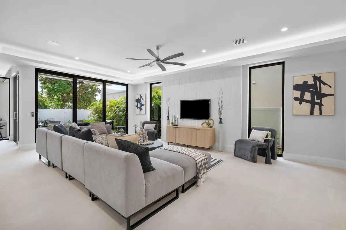 007-725Southeast4thAvenue-DelrayBeach-FL at 715 SE 4th Avenue, Delray Beach