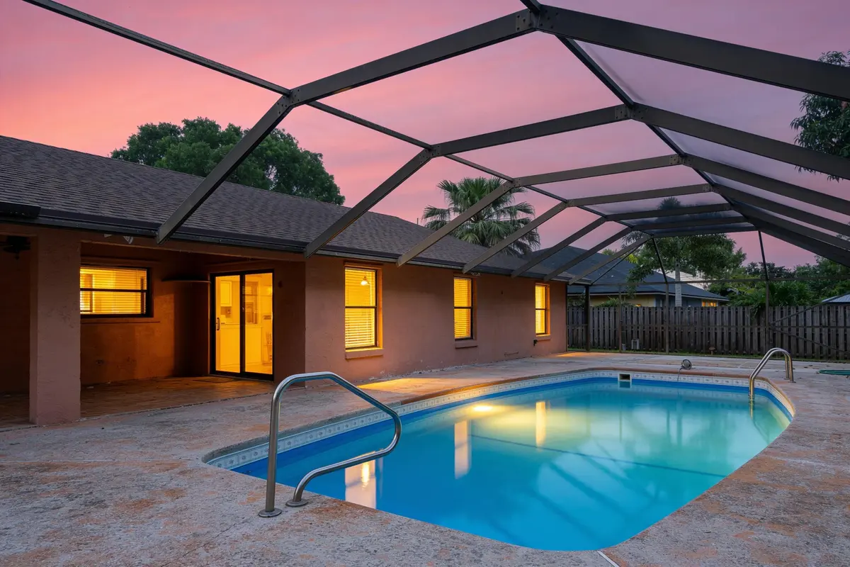 Twilight at 2652 Yarmouth Drive, Wellington