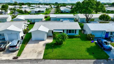 2377 SW 8TH Avenue, Boynton Beach – Single Family Residence for sale