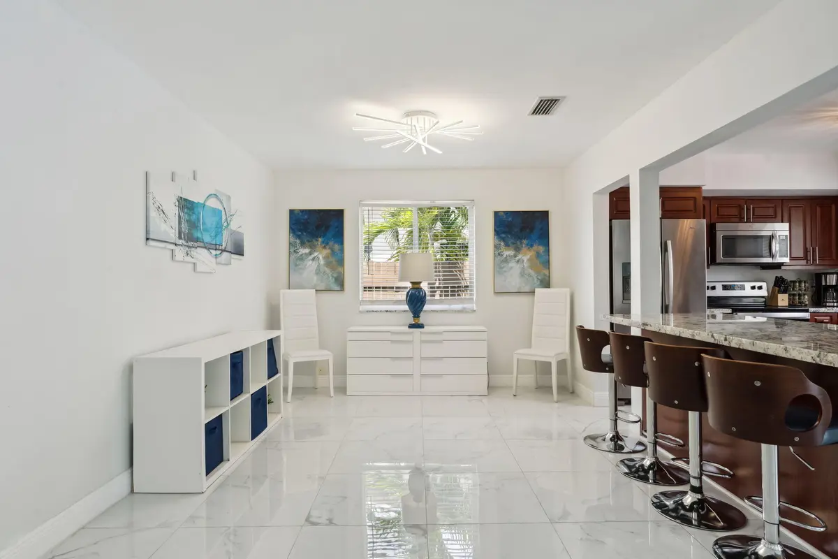 16-web-or-mls-DSC01256 at 1243 GARFIELD Street, Hollywood