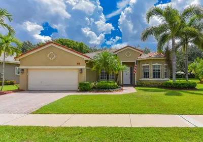 9570 Lantern Bay Circle, West Palm Beach – Single Family Residence for sale