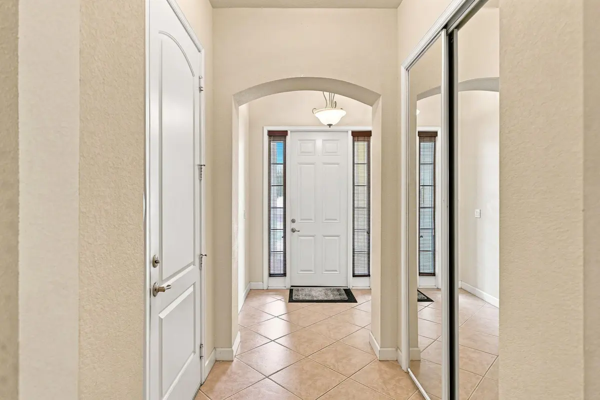 Entry hallway at 6179 NW Helmsdale Way, Port St. Lucie