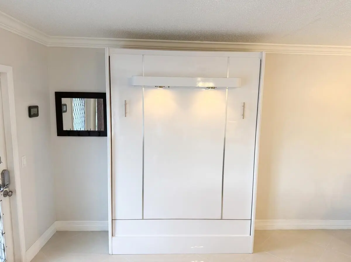 Murphy Bed at 37 OAKRIDGE C 37, Deerfield Beach