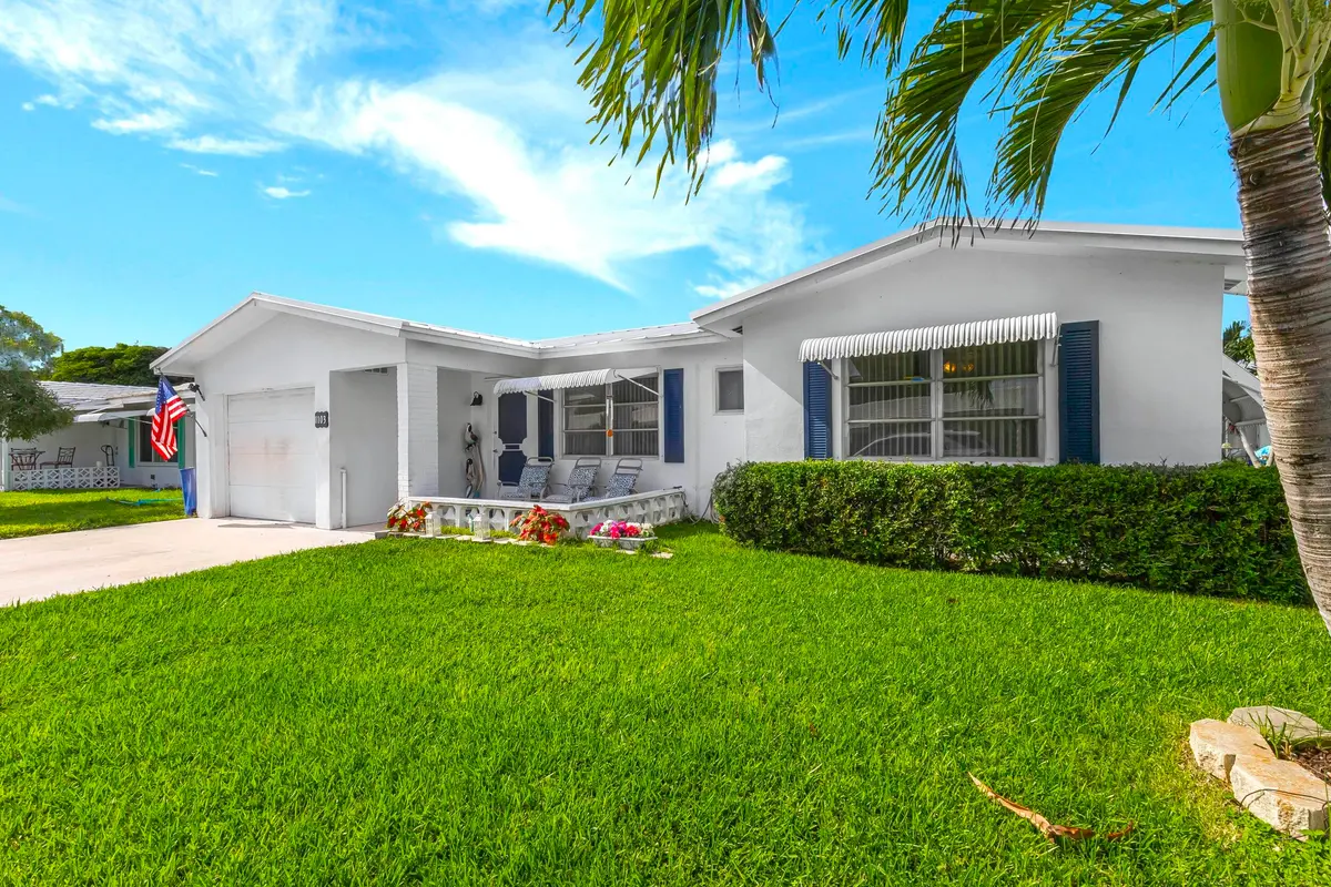 2_img_8084 at 1103 Siesta Avenue, Boynton Beach