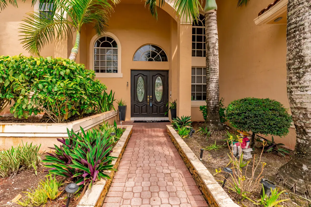 1333 SW 175th Way, Pembroke Pines, FL – photo 8