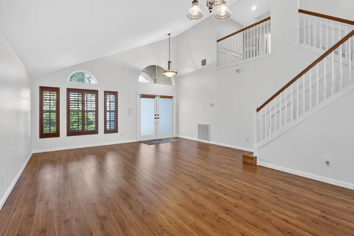 Entrance Foyer at 1021 SE WESTMINSTER Place, Stuart