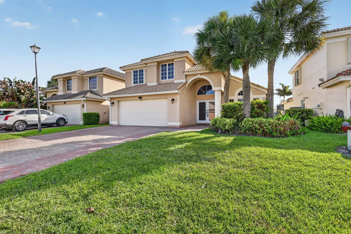 Front of Structure at 1021 SE WESTMINSTER Place, Stuart