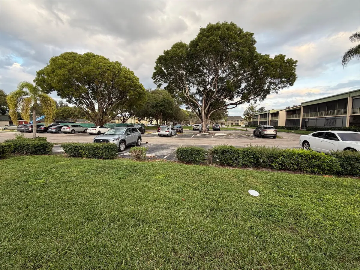 Photo 5 at 4138 NW 88th Avenue 107, Coral Springs