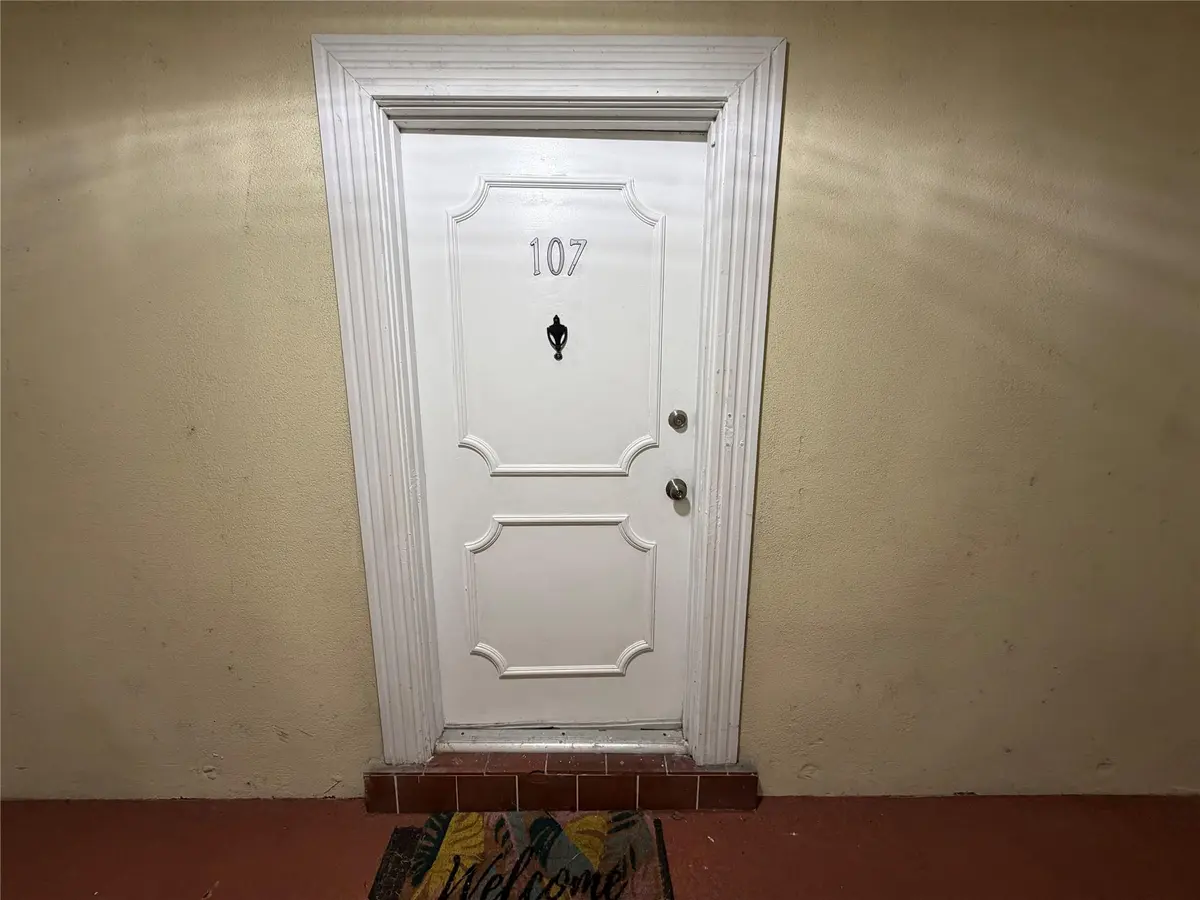 Photo 7 at 4138 NW 88th Avenue 107, Coral Springs