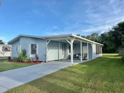 3333 Columbrina Circle, Port St. Lucie – Mobile Home for sale