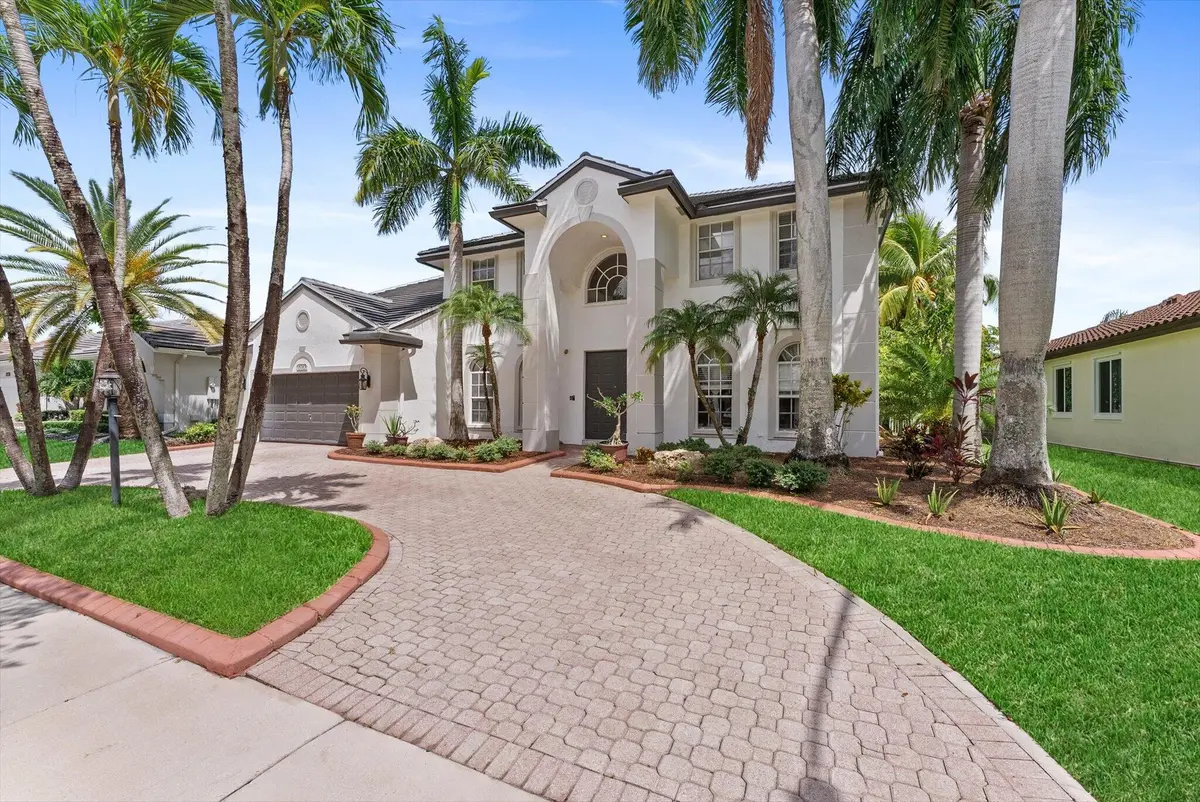 01-1 at 16363 SEGOVIA Circle, Pembroke Pines