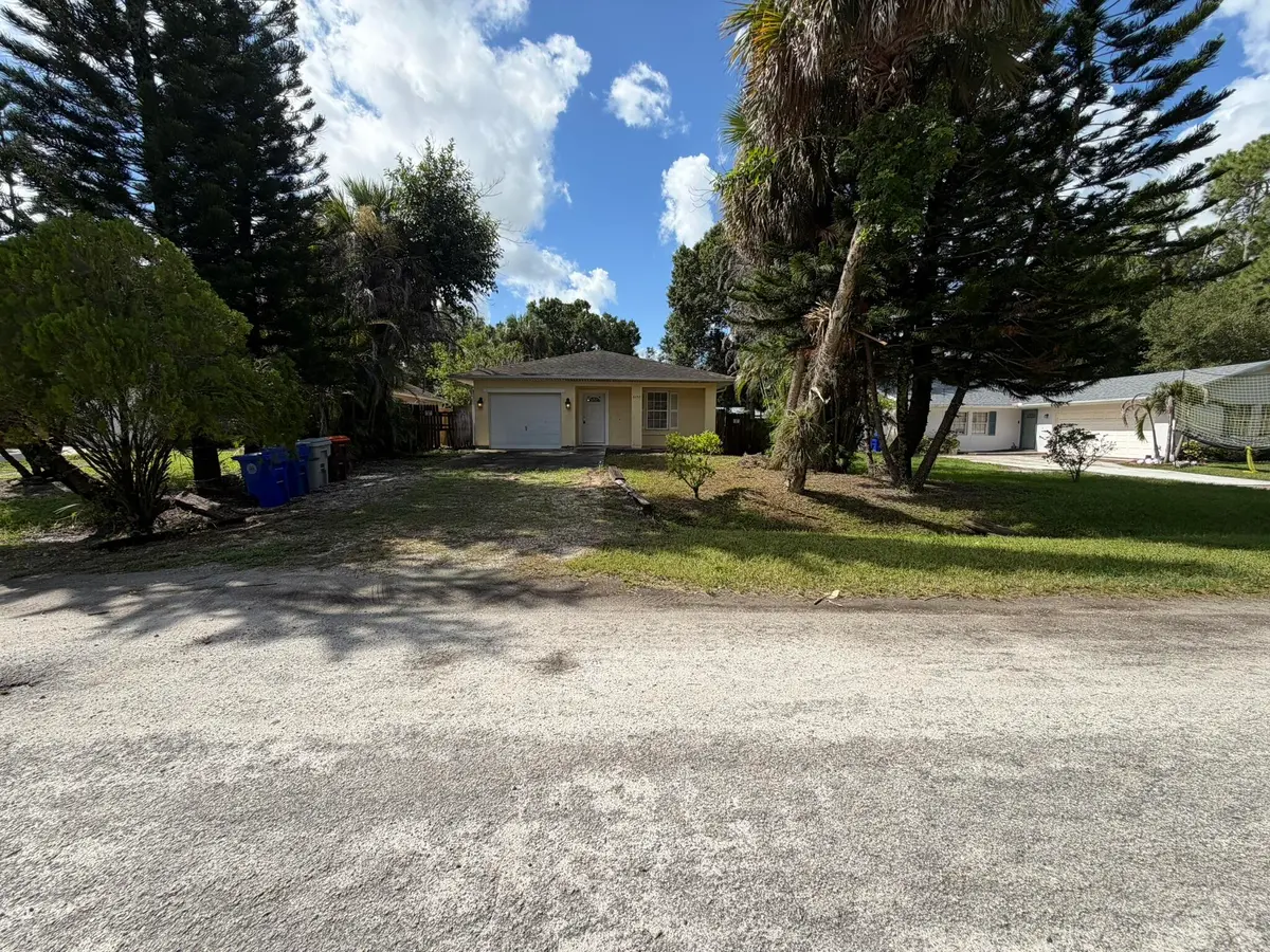 IMG_1647 at 6055 7TH Place, Vero Beach