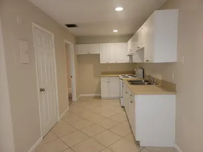 2002 S 10th Street C, Fort Pierce – leased