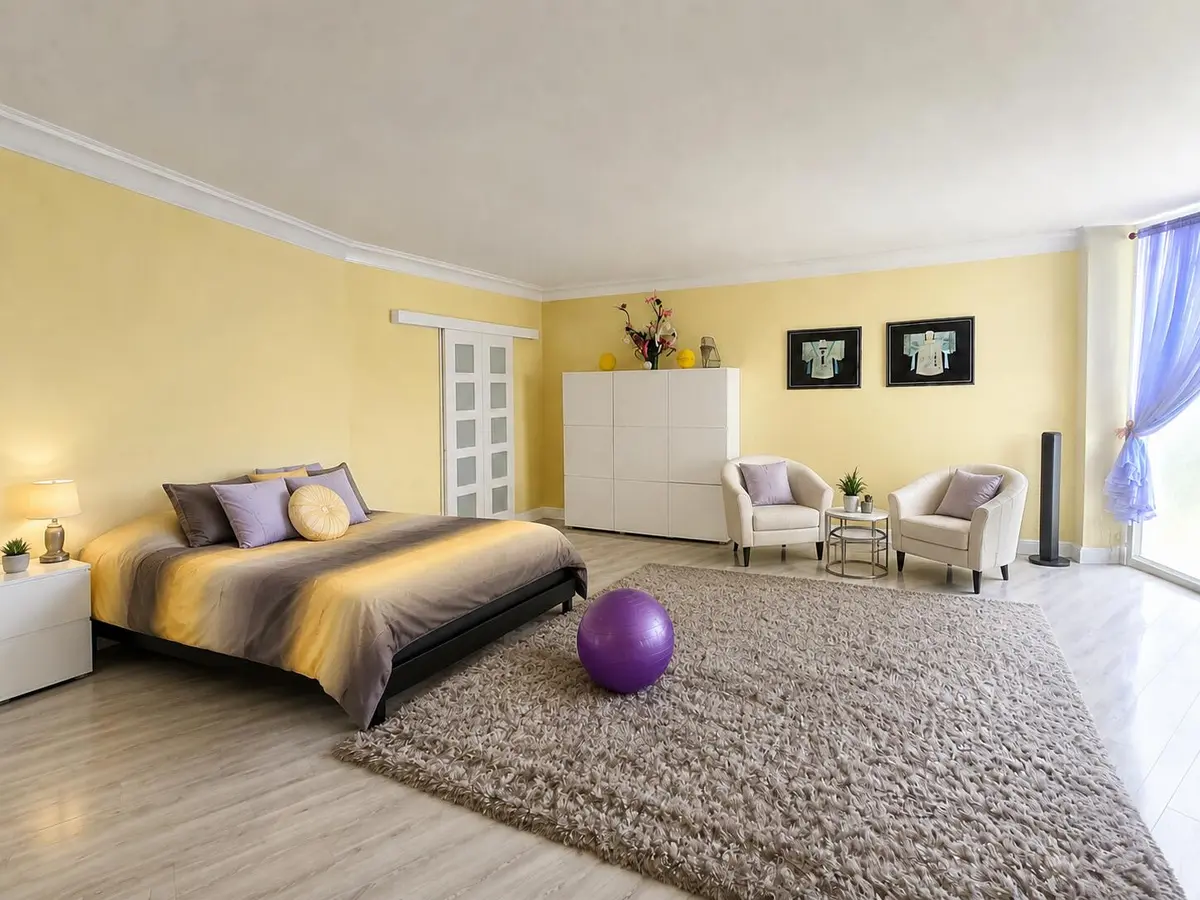 primary bedroom at 2800 N FLAGLER Drive 407, West Palm Beach