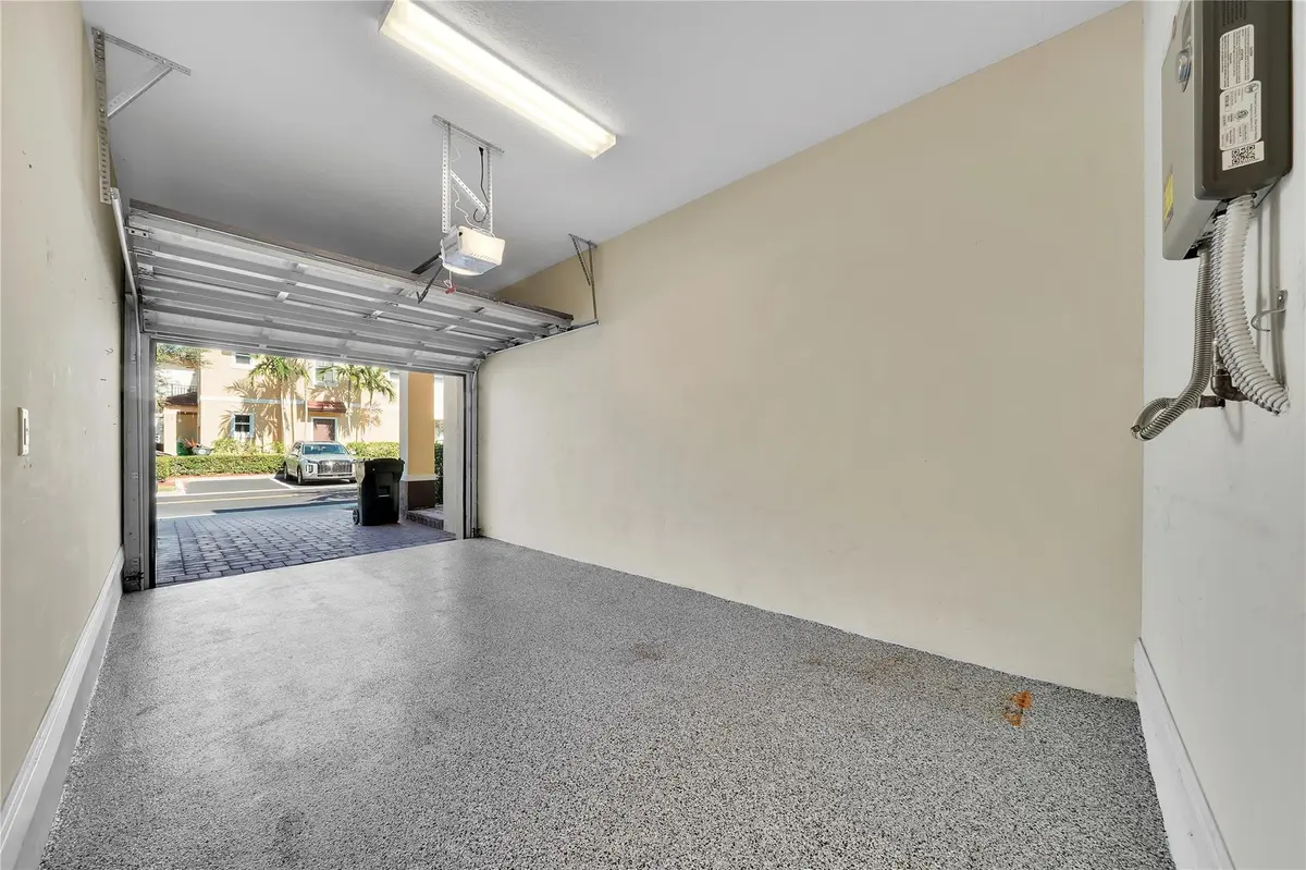 Photo 4 at 6974 LONG PINE Circle, Coconut Creek