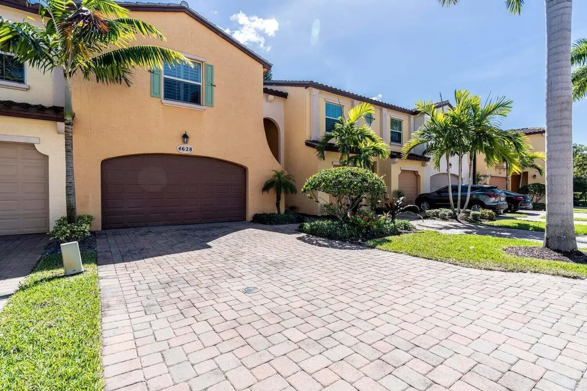 20241221071901089721000000-o at 4628 MEDITERRANEAN Circle, Palm Beach Gardens