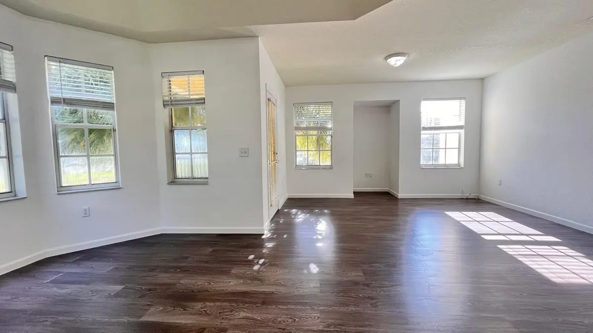 WhatsApp Image 2026-08-28 at 15.14.39 at 106 Belmont Place, Boynton Beach