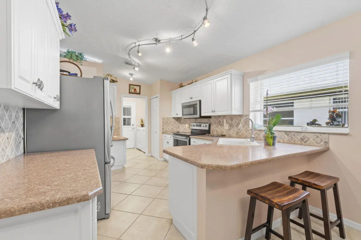 6156 Alexandria Circle, Fort Pierce, FL – photo 7