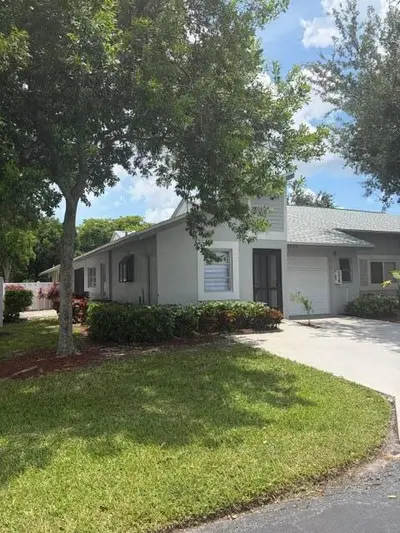 8934 SUNNYWOOD Place, Boca Raton – Villa for rent