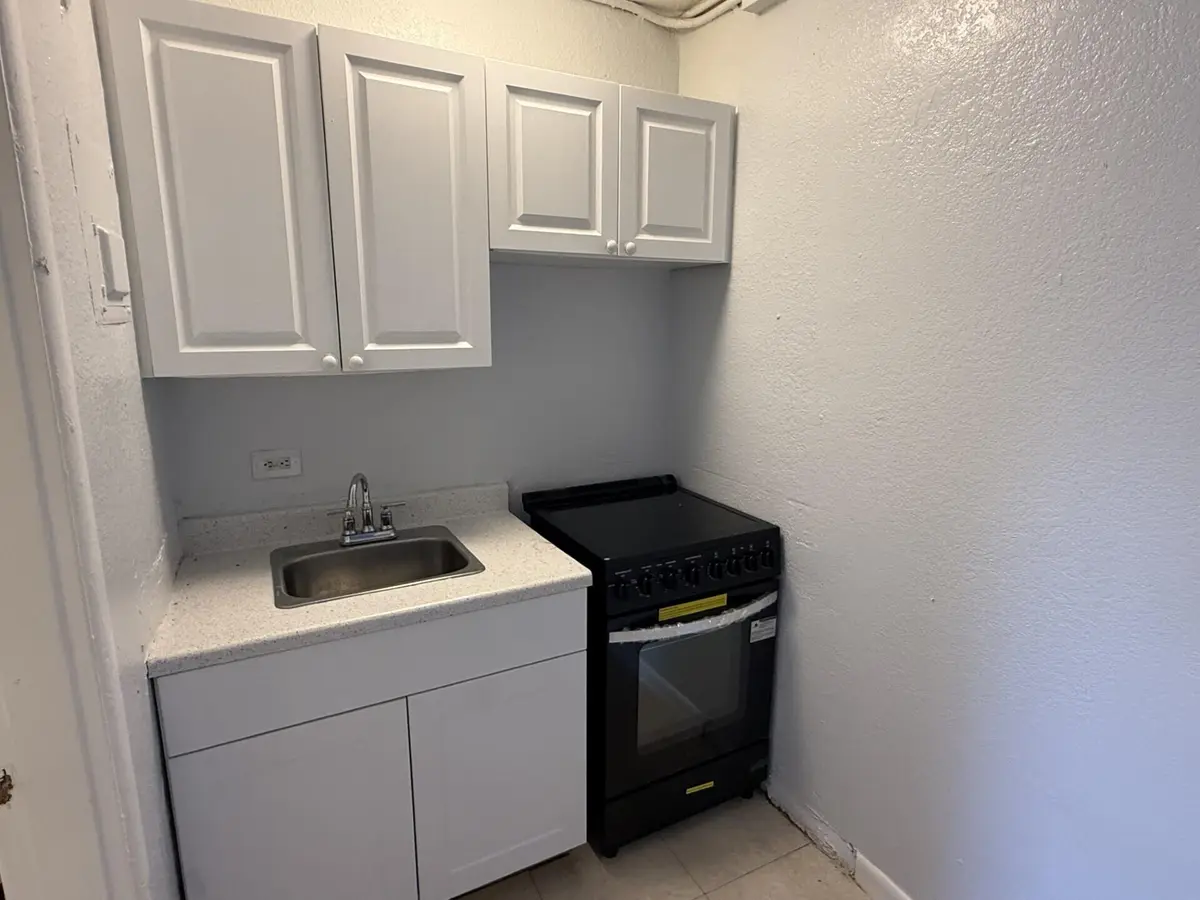 Kitchen at 3300 Broadway Avenue 7, West Palm Beach