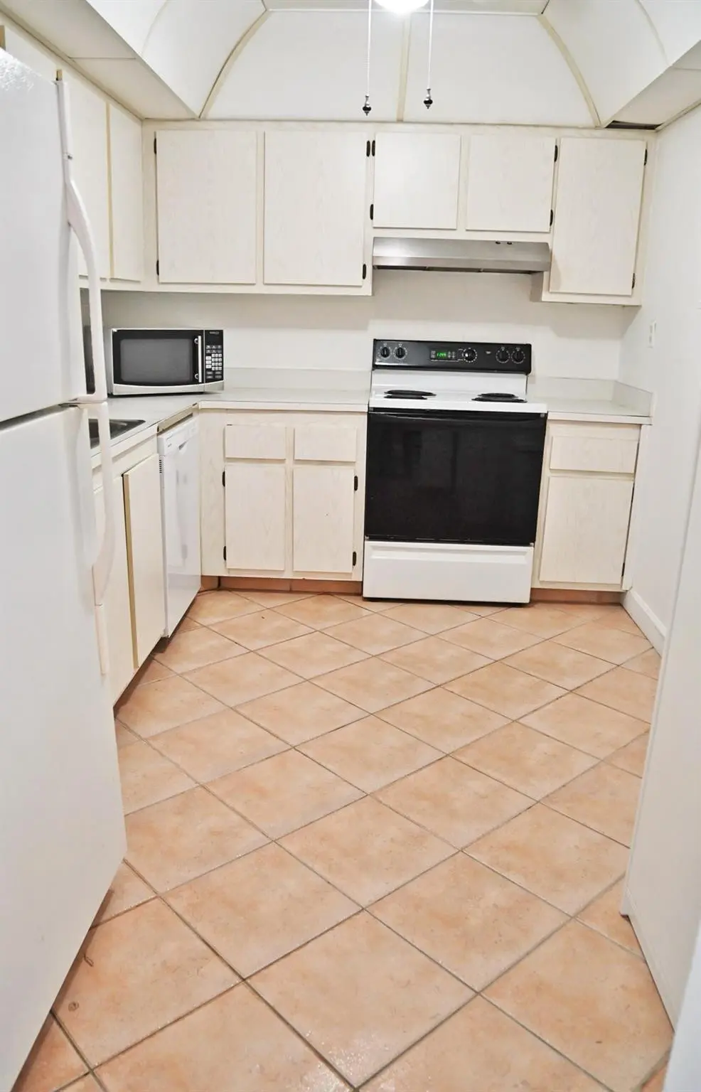 Photo 7 at 525 N OCEAN Boulevard 923, Pompano Beach