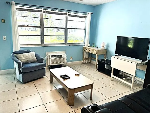 image8 (17) at 110 MARKHAM F 110, Deerfield Beach