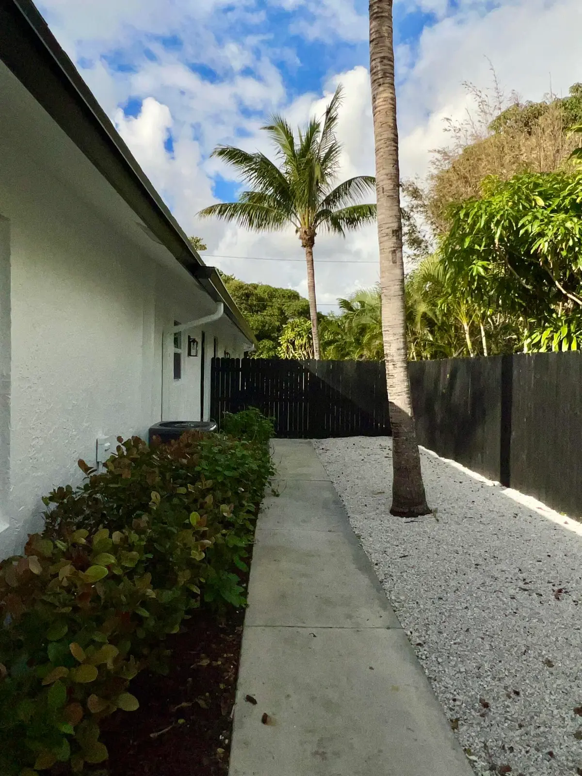 IMG_1356 at 140 SW 5th Avenue, Delray Beach