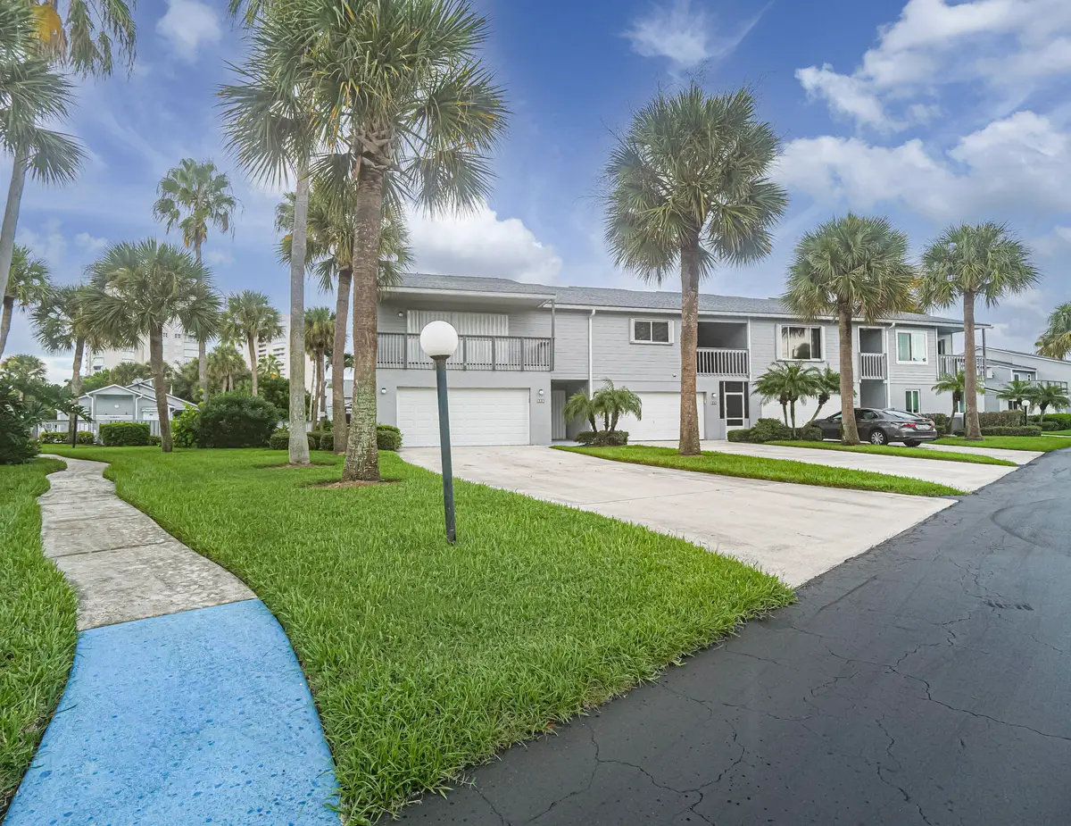 4949 N HIGHWAY A1A 152, Hutchinson Island, FL – photo 1