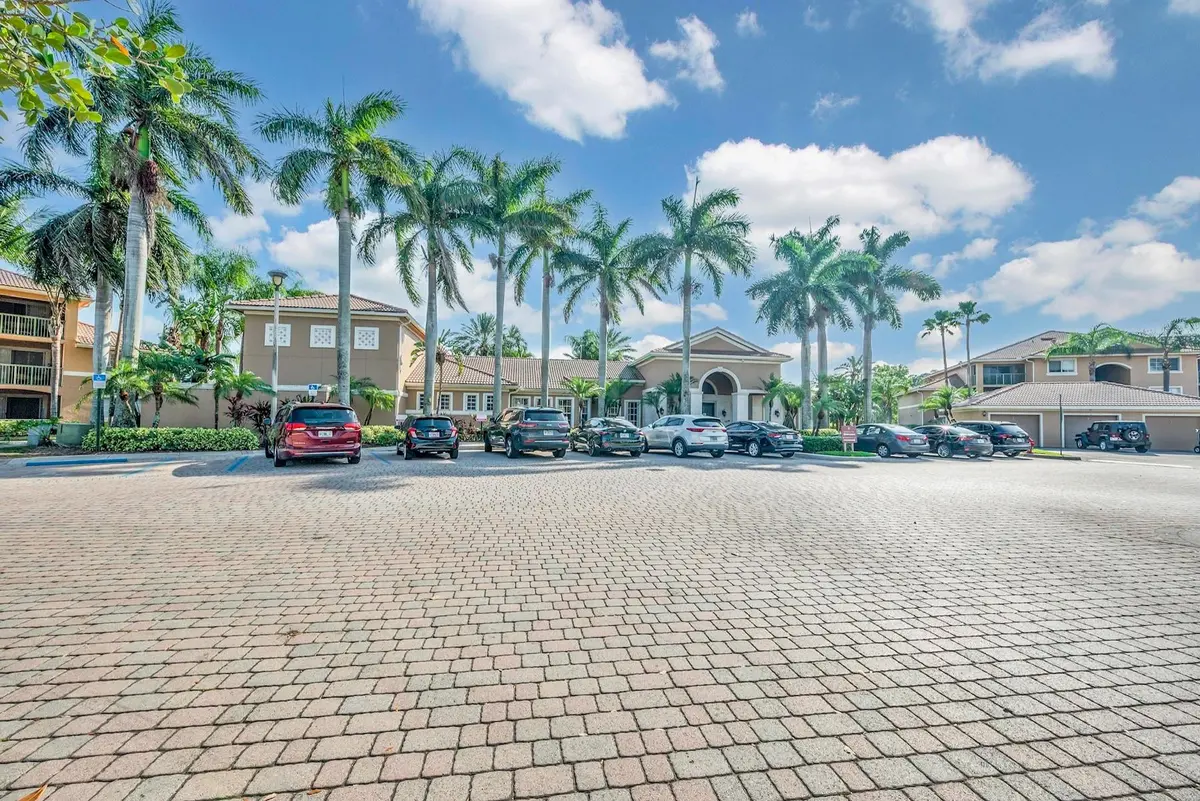 Photo 5 at 3738 NW MEDITERRANEAN Lane 305, Jensen Beach