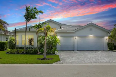 11969 SW HUNTER HILL Avenue, Port St. Lucie – Single Family Residence for sale