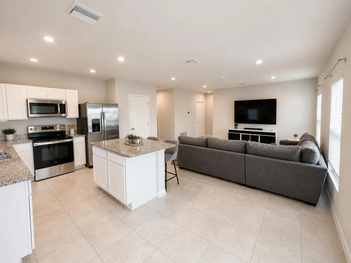 kitchen living at 103 PUMMELO Place, Fort Pierce