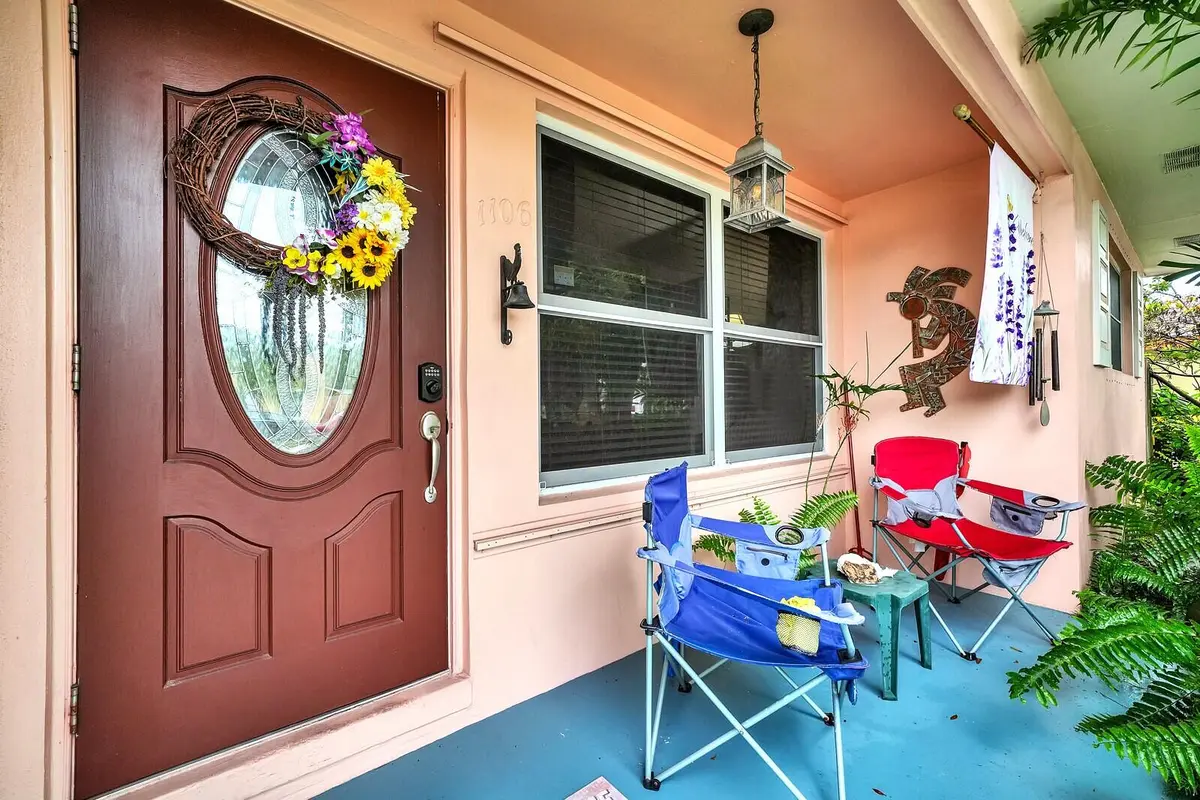 Front Entrance at 1106 S F Street, Lake Worth Beach