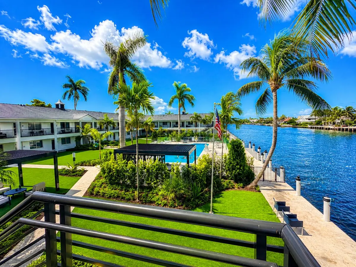 4FAF21DD-C9AA-4BFF-B1AF-9C338632221A at 1035 Spanish River Road, Boca Raton