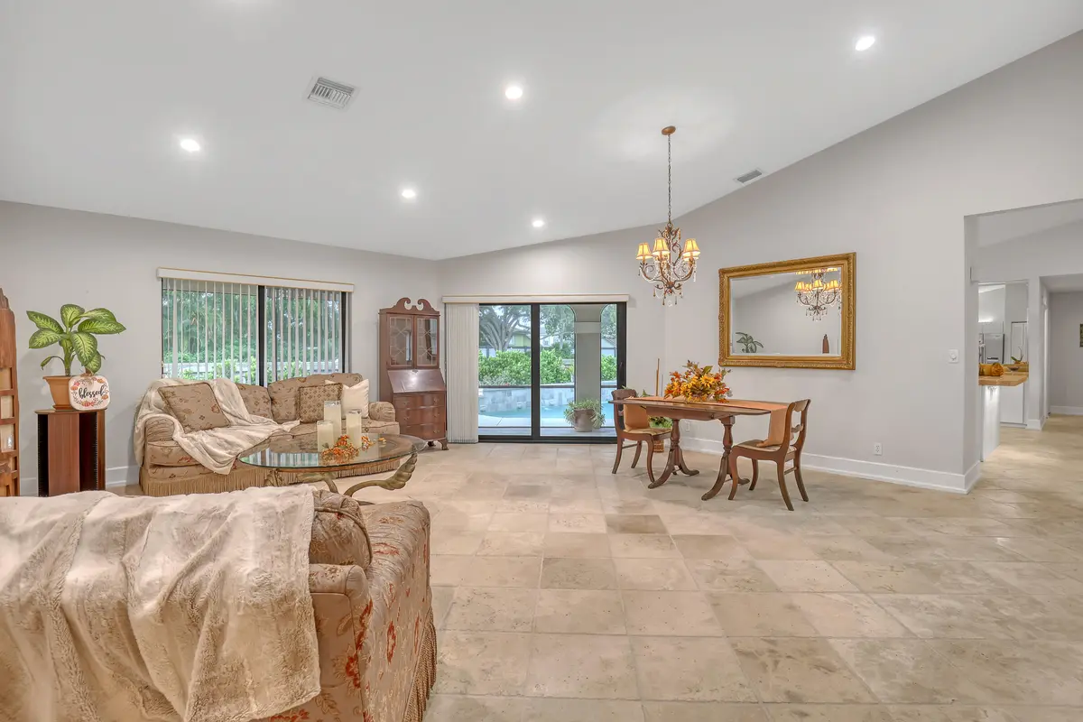 2156 Amesbury (8) at 2156 AMESBURY Circle, Wellington