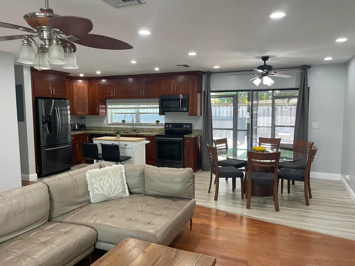 IMG_6120 at 2620 NE 19TH Street, Pompano Beach