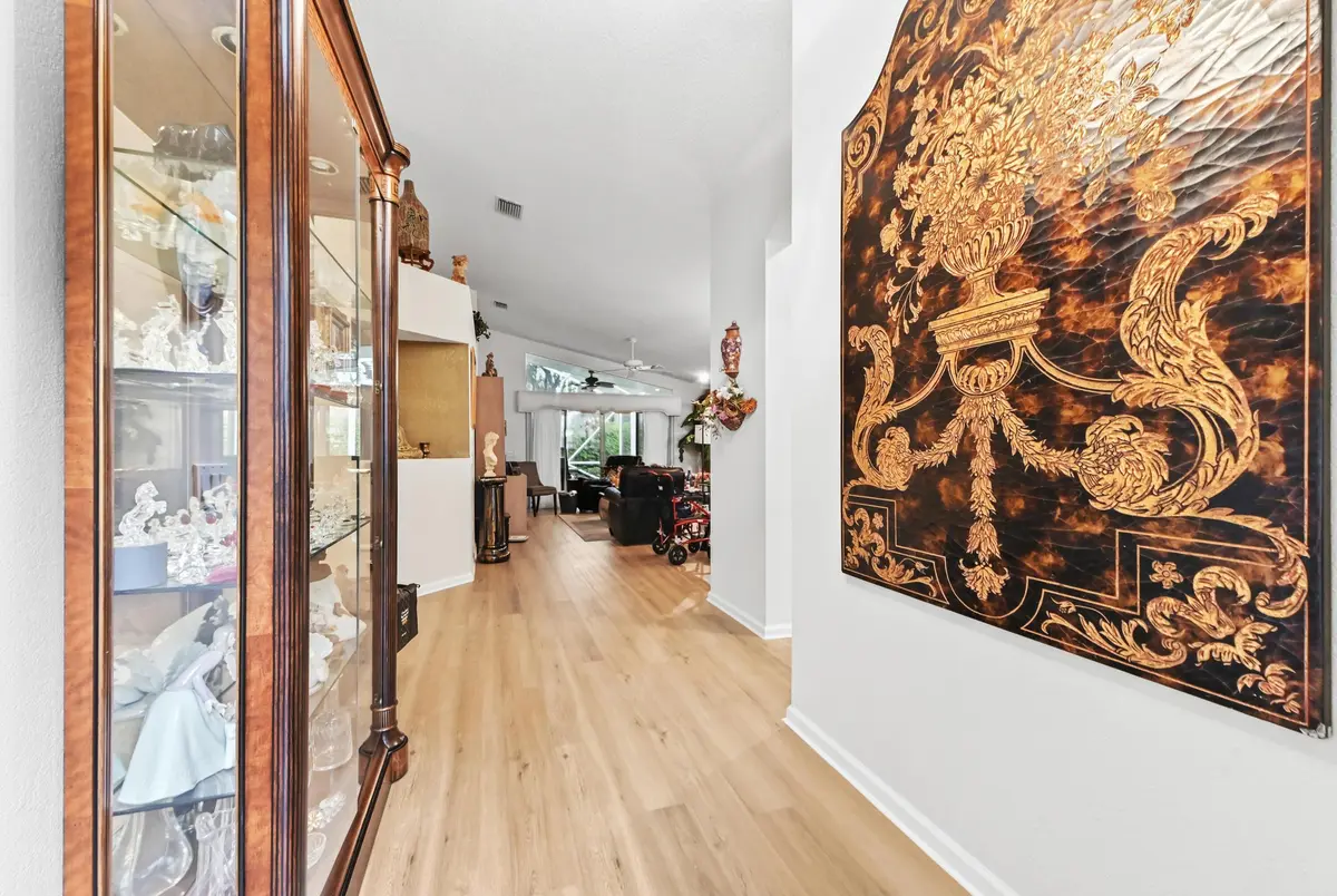 04 Entry 01 at 11163 Mandalay Way, Boynton Beach