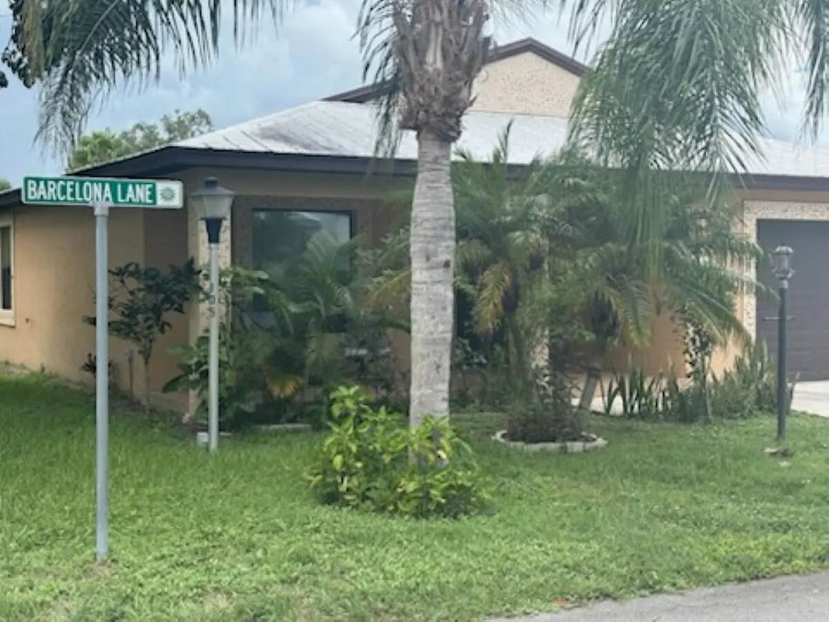 2_beyc6a9987338749f at 1 Barcelona Lane, Port St. Lucie