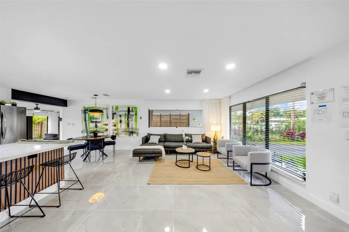 Photo 2 at 2925 NE 1ST Avenue, Wilton Manors