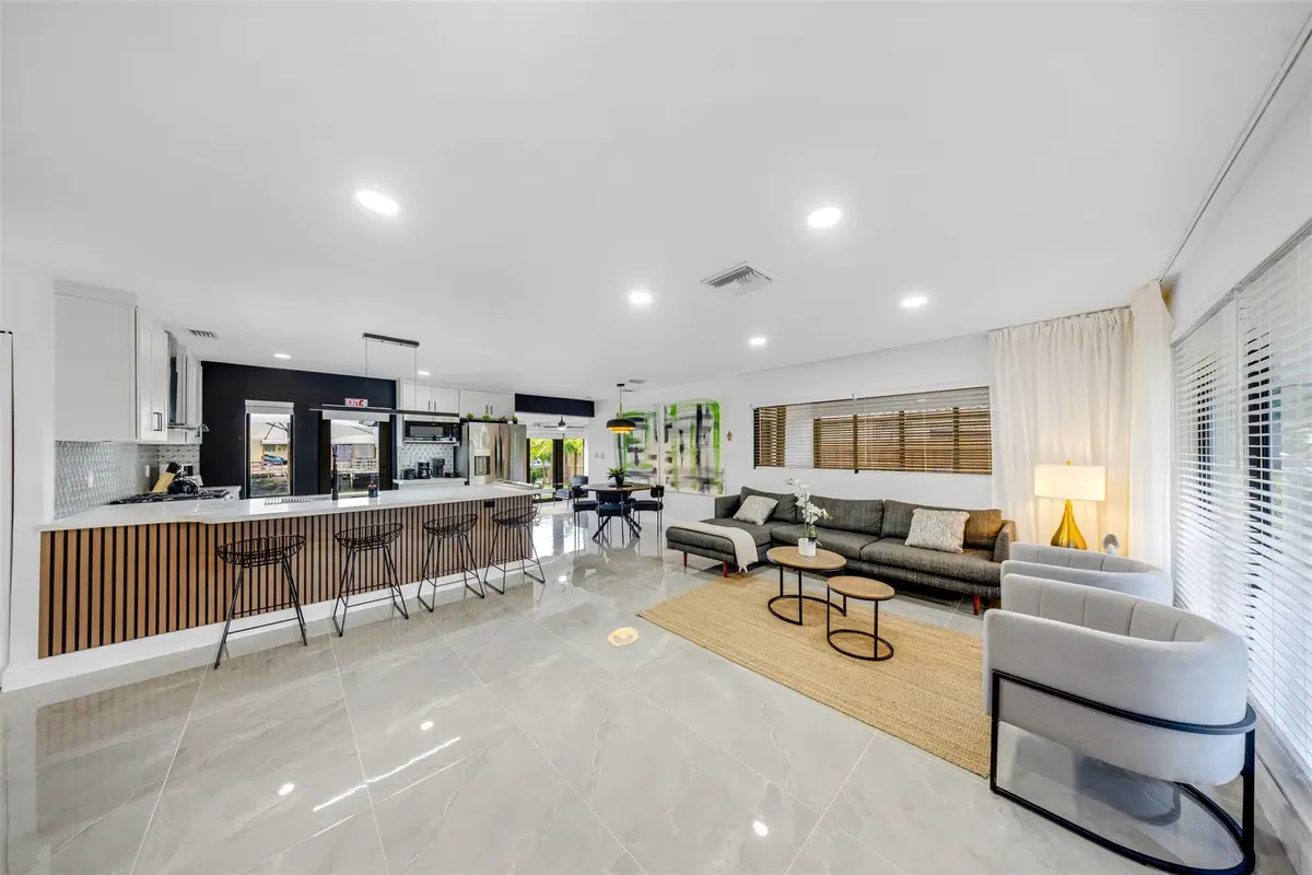 Photo 3 at 2925 NE 1ST Avenue, Wilton Manors